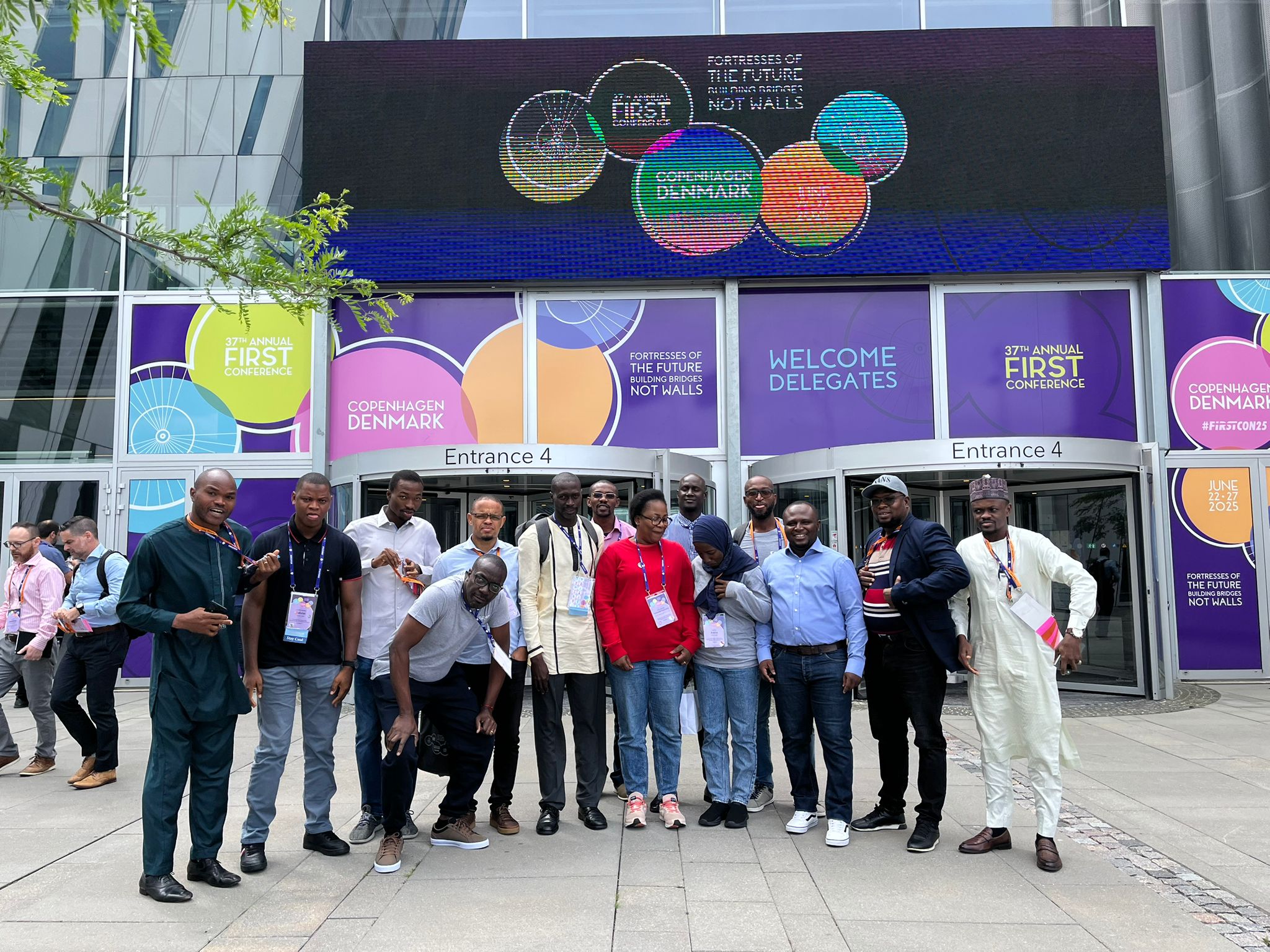 Read more about the article Renforcement des capacités CSIRT : Cyber Defense Africa aux conférences FIRSTCON25 et NATSCIRT à Copenhague